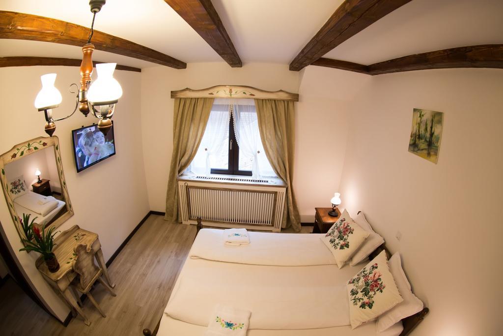 Casa Stefania Hotel Tălmaciu Kamer foto